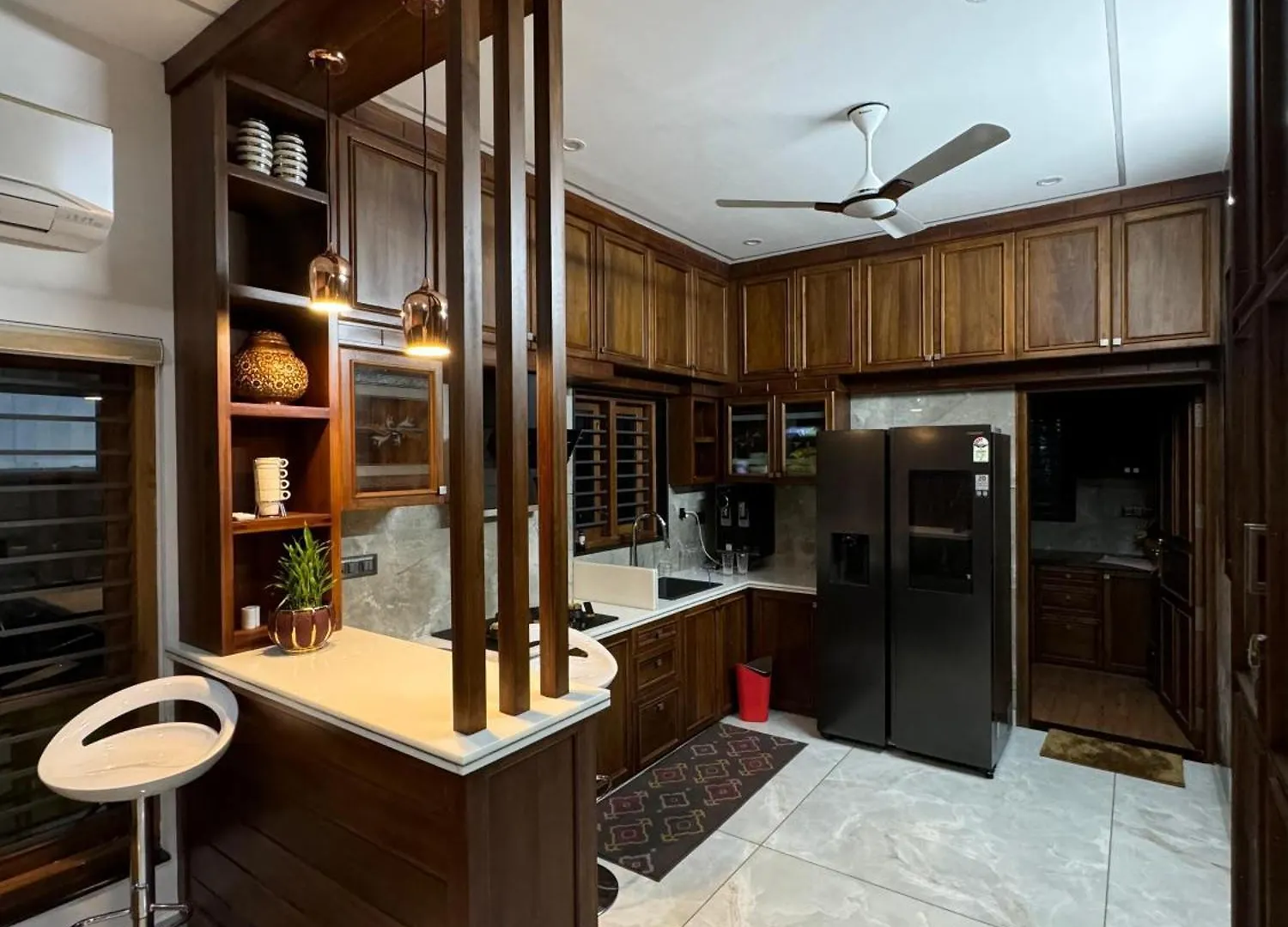 טריואנדרום Devapadmam Heritage Home 0*,
